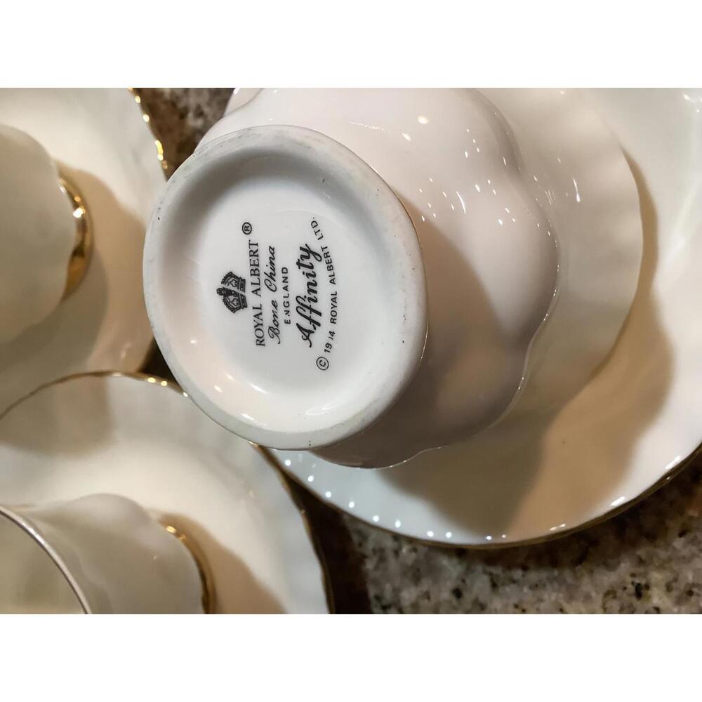 Royal Albert White and Gold Affinity Bone China Teacup Set - Scalloped Edge